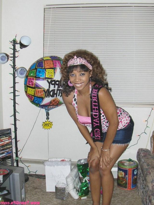 16P Gallery of next generation girlfriends