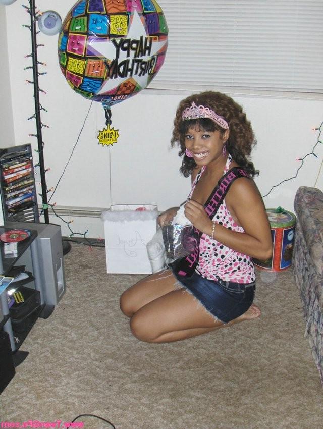 16P Gallery of next generation girlfriends