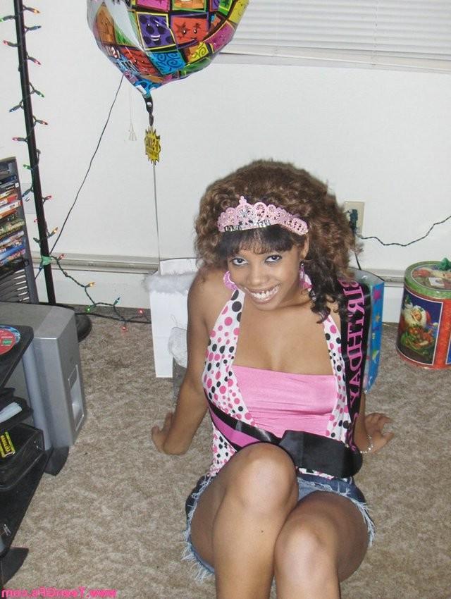 16P Gallery of next generation girlfriends