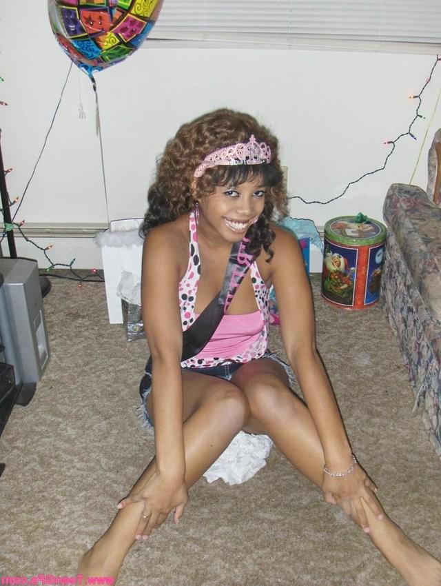 16P Gallery of next generation girlfriends