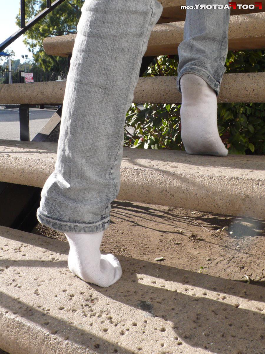 12P Blondes dirty socks