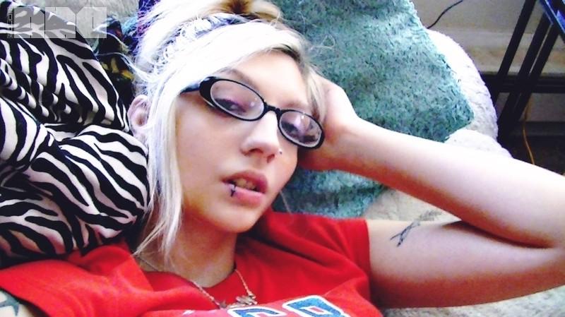 15P Emo girl Candy Ann