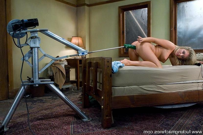 15P Hot Sexy Blonde Jealyn Fox fucking this machines hard and deep