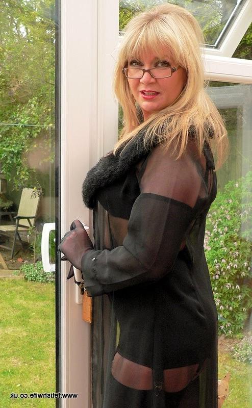 12P Amateur british betish wife in lingerie and black stockings