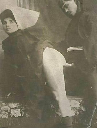 25P Lovely vintage women 7 (big boobs and a few men)
