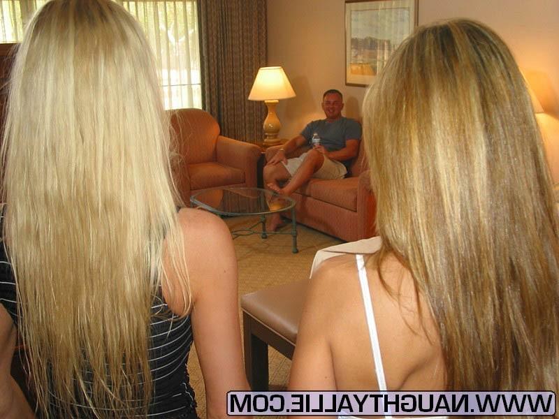 14P Babe wife doing girlfriend and husband
