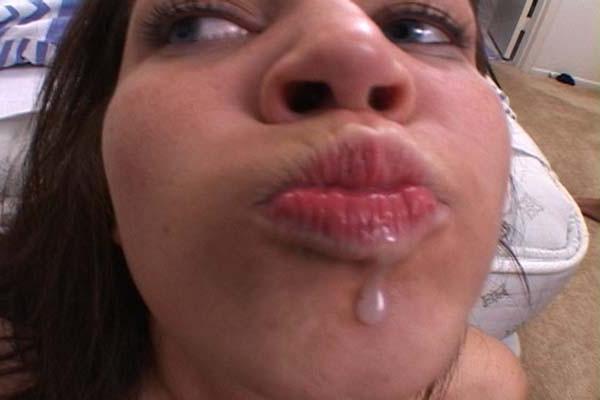 20P Wild babe deep throating hard cock,Wild babe enjoys fucking massive hard cock,Wi