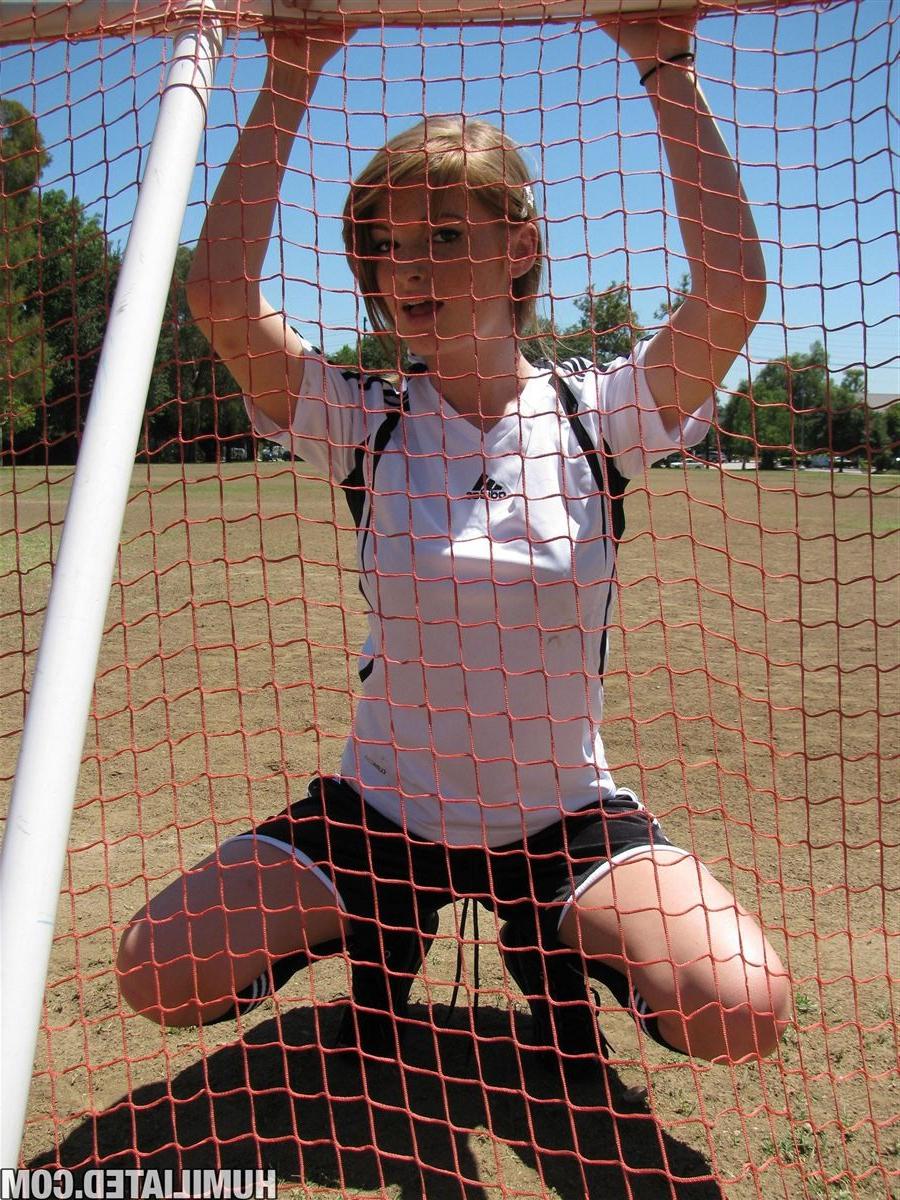18P Faye Reagan 18 year old soccer chick gets dominated