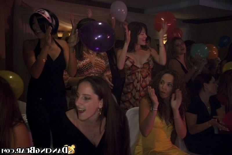 16P These girls go crazy for cum on a plate