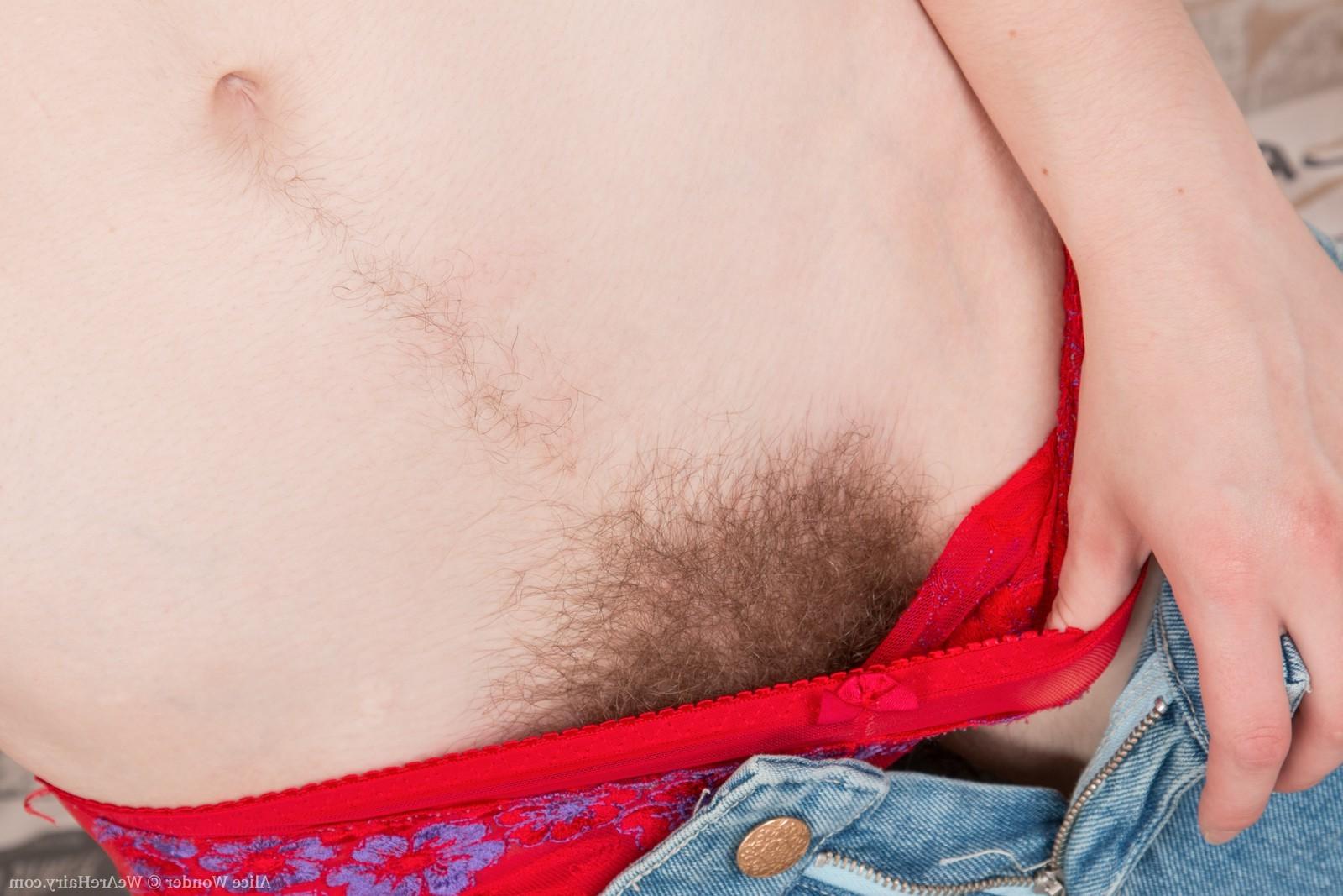 15P Alice Wonder is naked and hairy in her lonely bed
