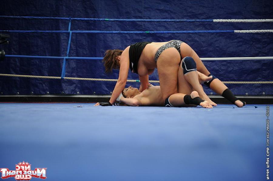 16P Eliska Cross brunette lesbian babe in catfight with Lisa Sparkle