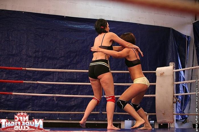 16P Lexi Ward brunette lesbian dominant in catfight anal toys Selina