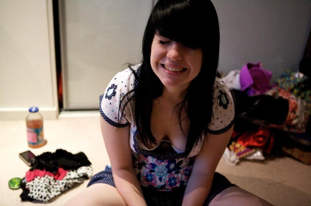 12P Brunette Teen Emo Nude Pics
