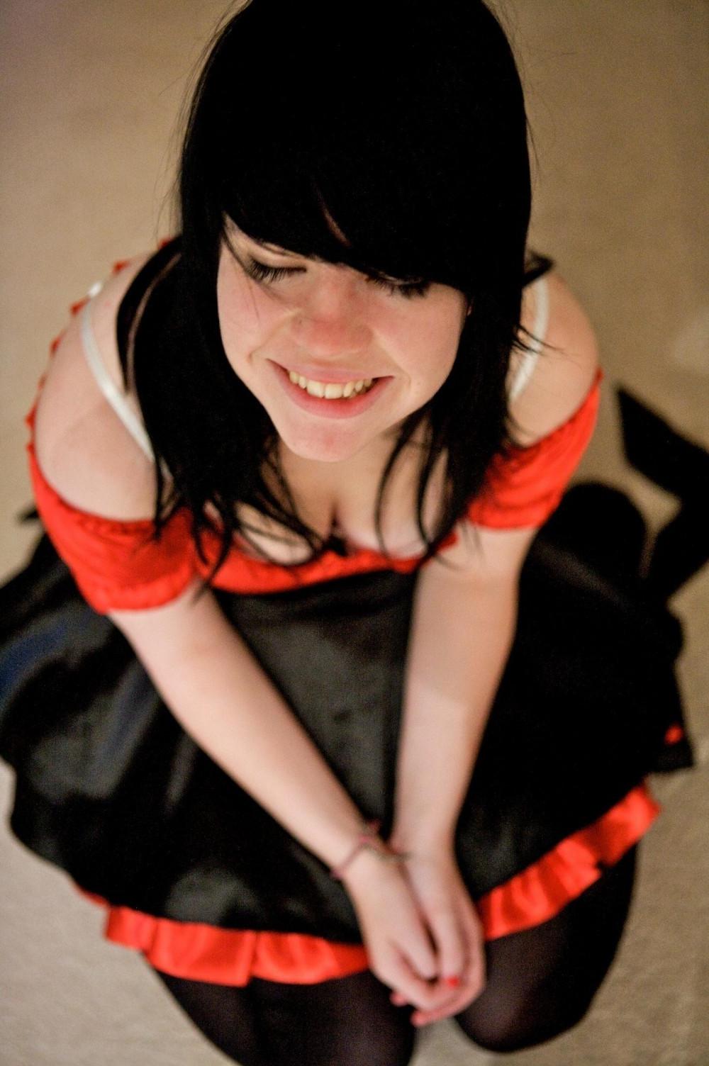 12P Brunette Teen Emo Nude Pics