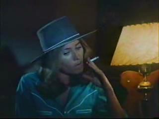 25P Marcia Brady Is that you smoking ?