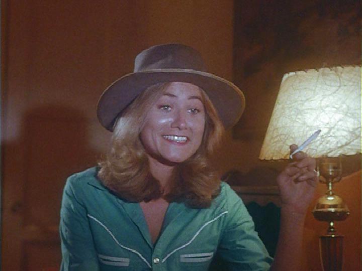 25P Marcia Brady Is that you smoking ?