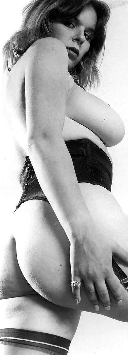 25P Lovely vintage women 27 (big boobs)