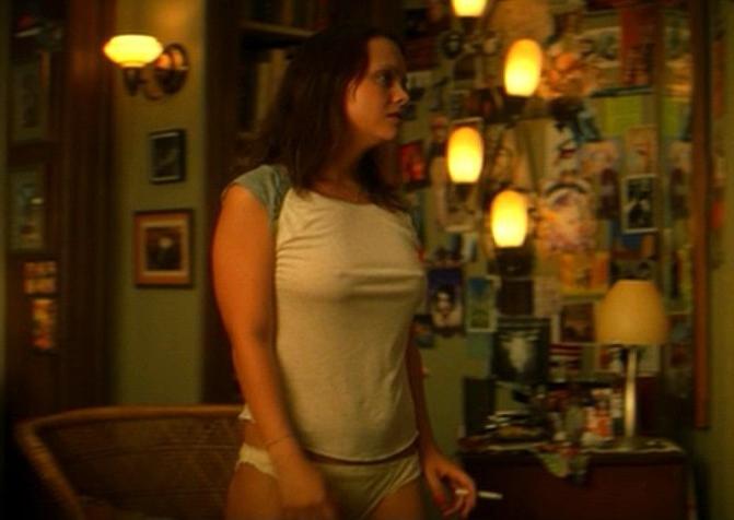 16P christina ricci faunts her boobs and massive pokies