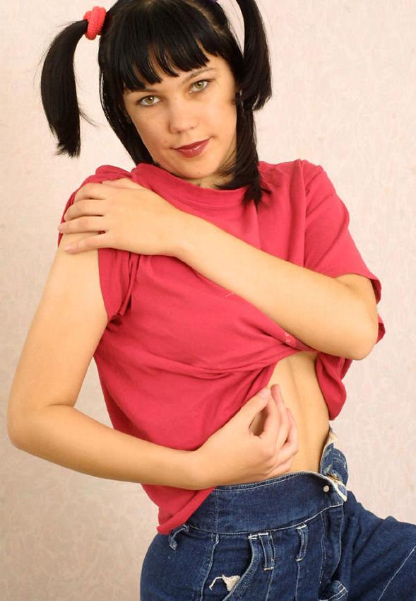 20P Pigtailed teen beauty rides bicycle