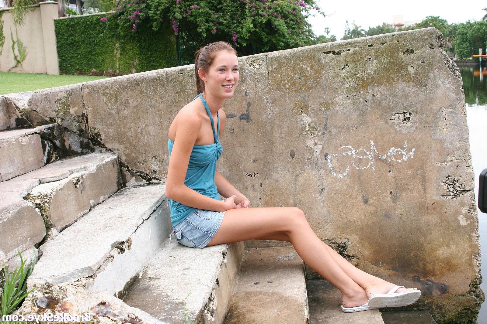 16P petite teen flashing her tiny titties