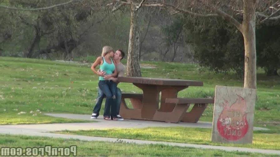 15P Blonde wife caught cheating on a hidden cam
