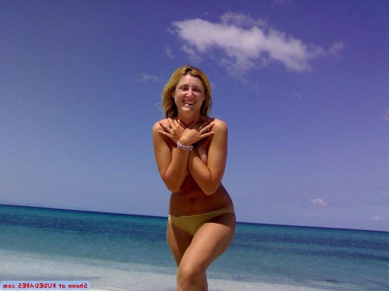 15P Naked girlfriends