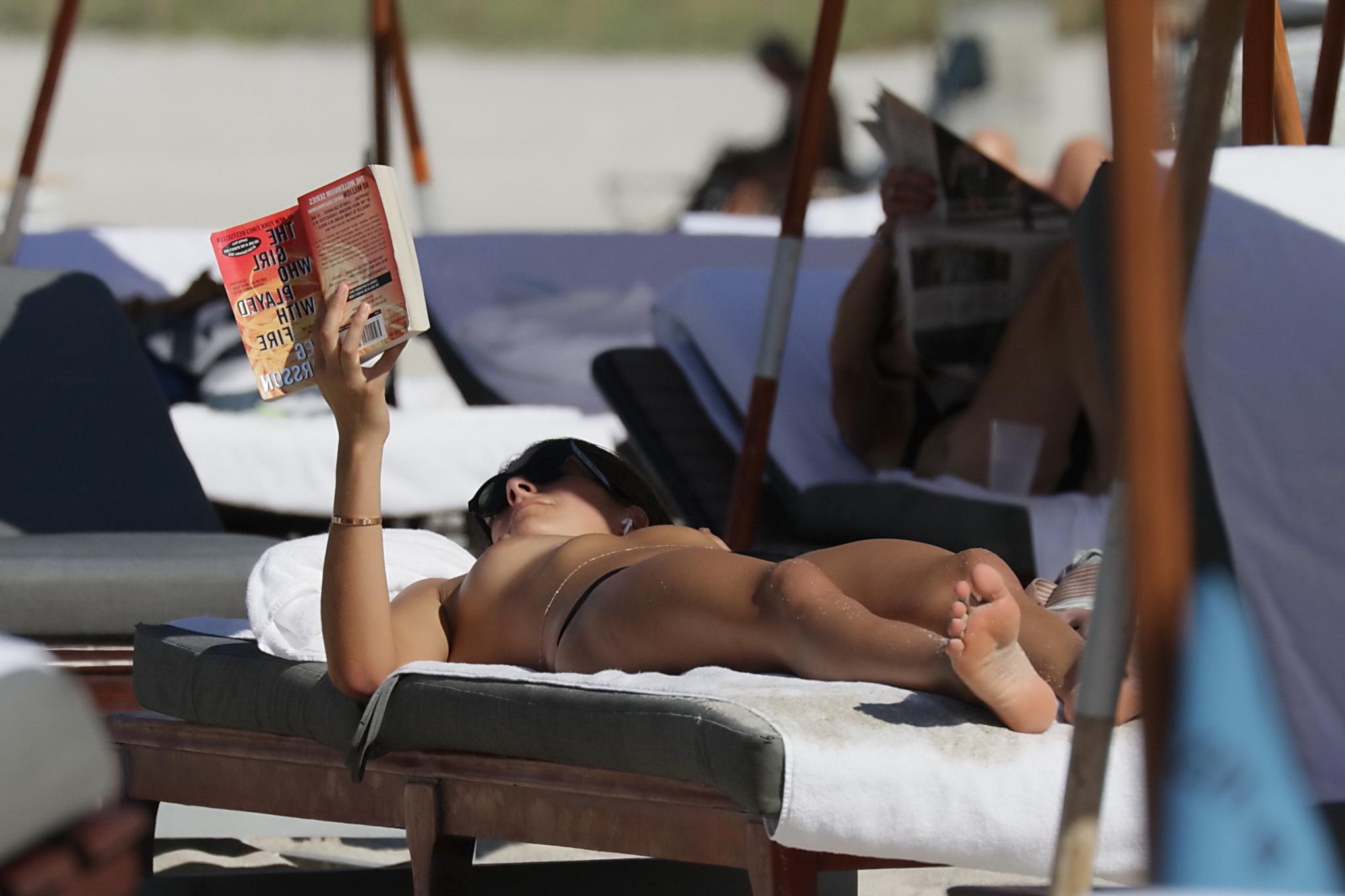 16P Lucy Aragon caught topless at the beach in Miami