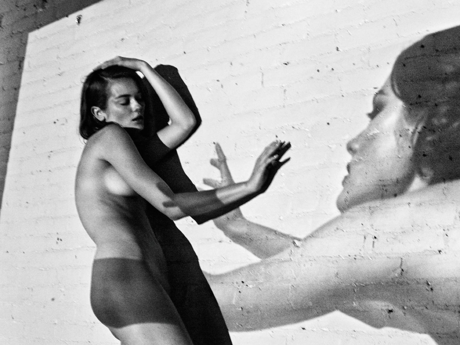 16P Monika Jagaciak fully nude in a Johan Lindeberg photoshoot 2015