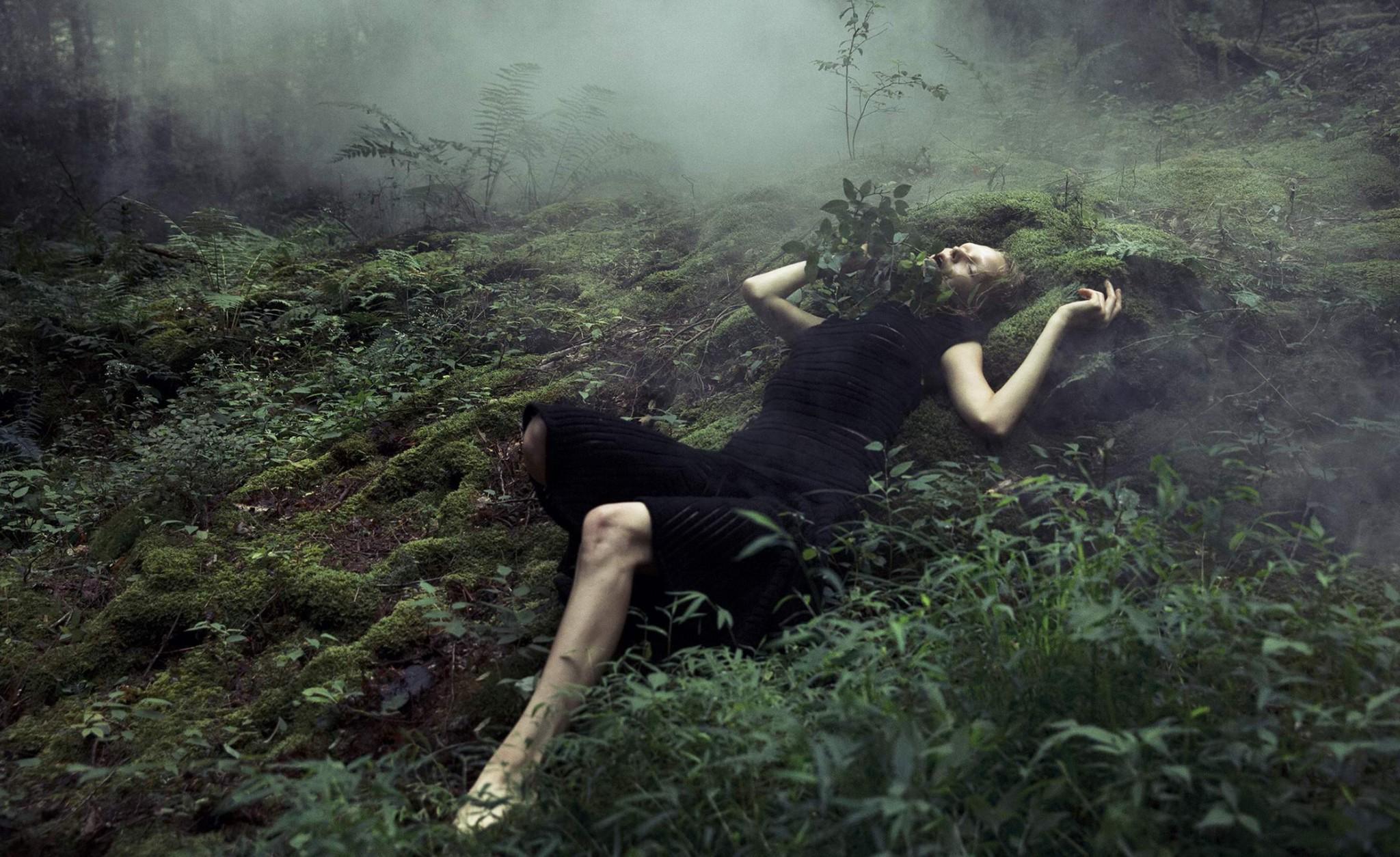 11P Anni Jurgenson topless in a weird photoshoot for ODDA magazine FW 2014 issue