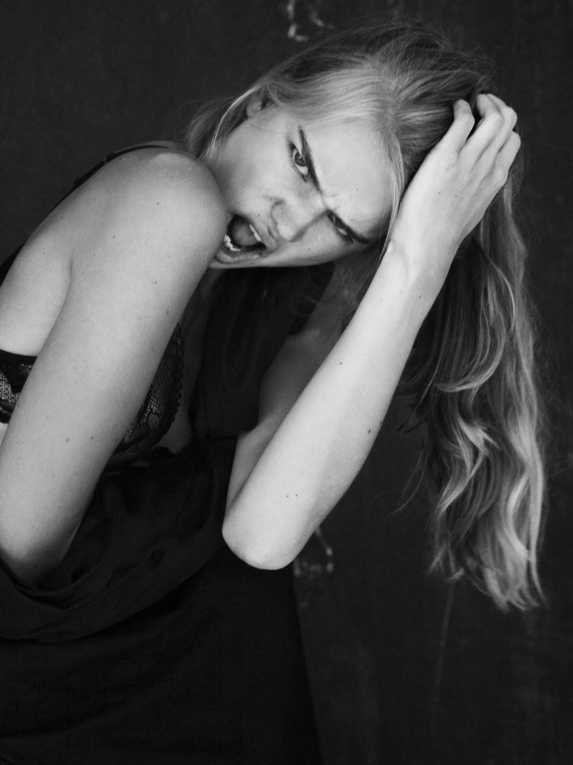 16P Milou Sluis showing off her ass and tits in Chadwick Tyler photoshoot