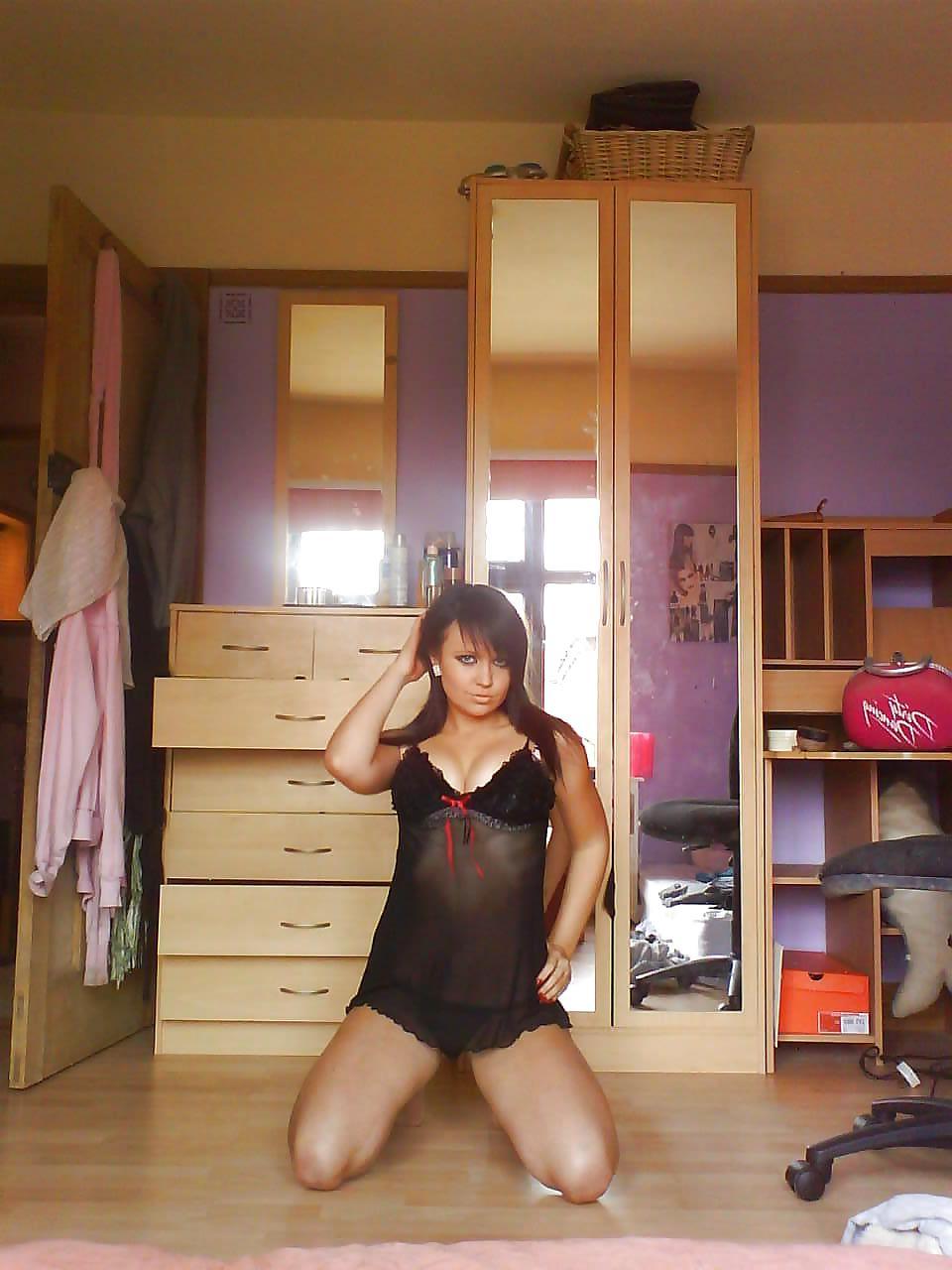 25P German teen girl 