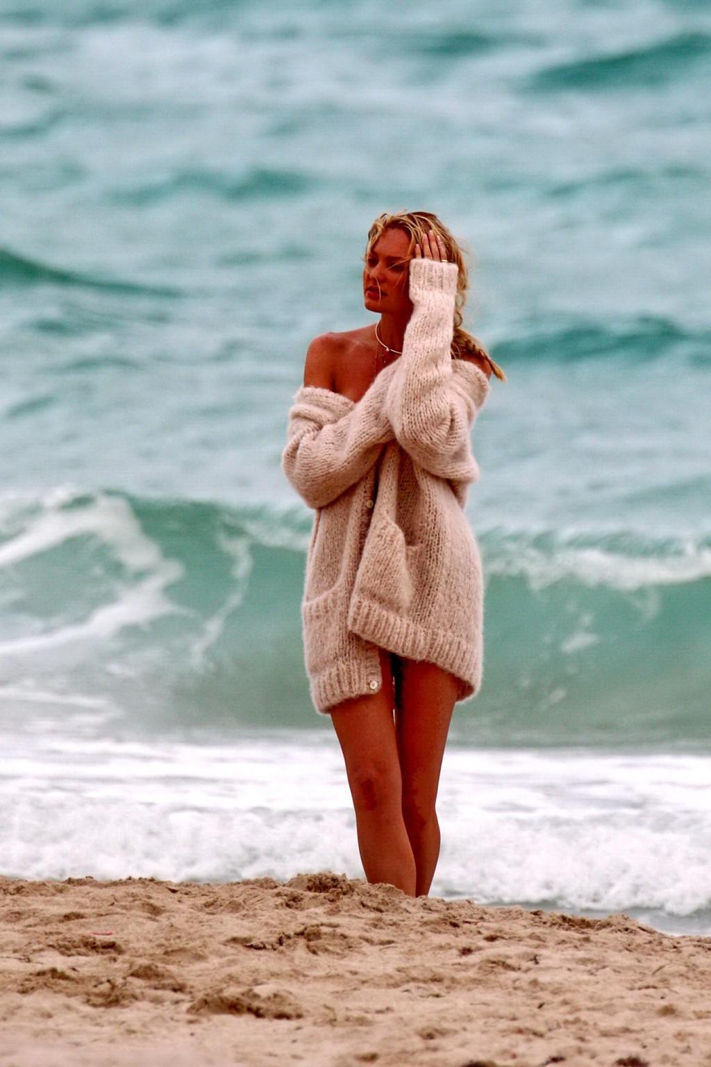16P Candice Swanepoel at the Victoria's Secret beach photoshoot in Miami