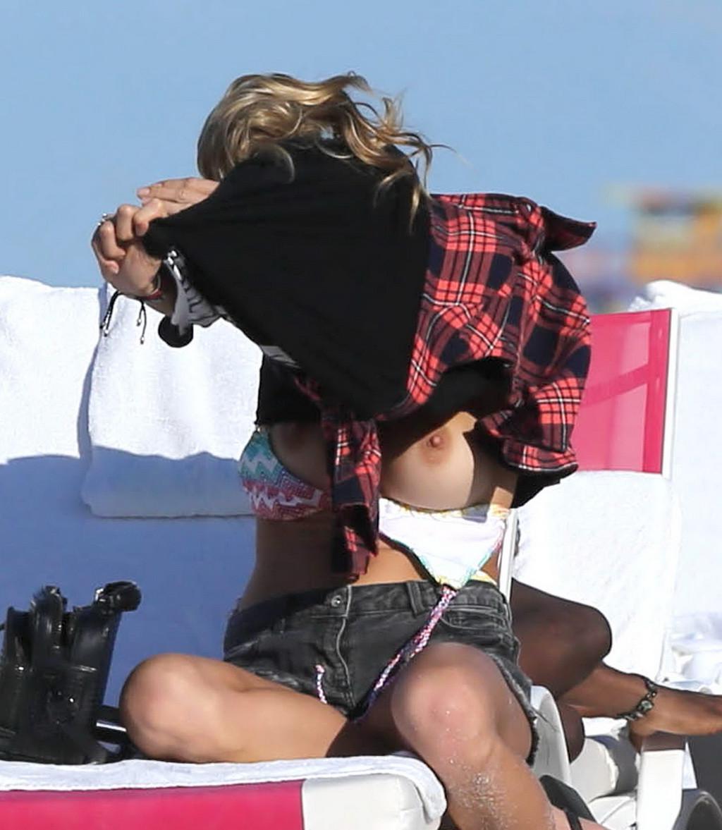 16P Martha Graeff caught topless at the beach in Miami