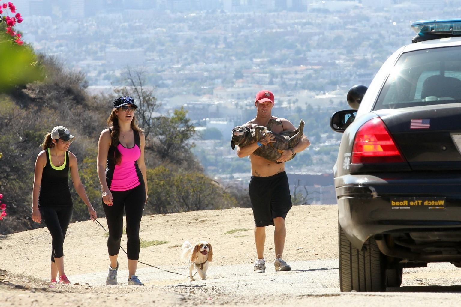 16P Kelly Brook shows off her curvy body in tight sports outfit while hiking in Los 