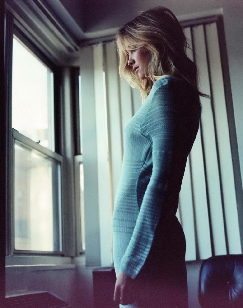16P Elyse Taylor fully naked at the Purple Magazine photoshoot by Matteo Montanari