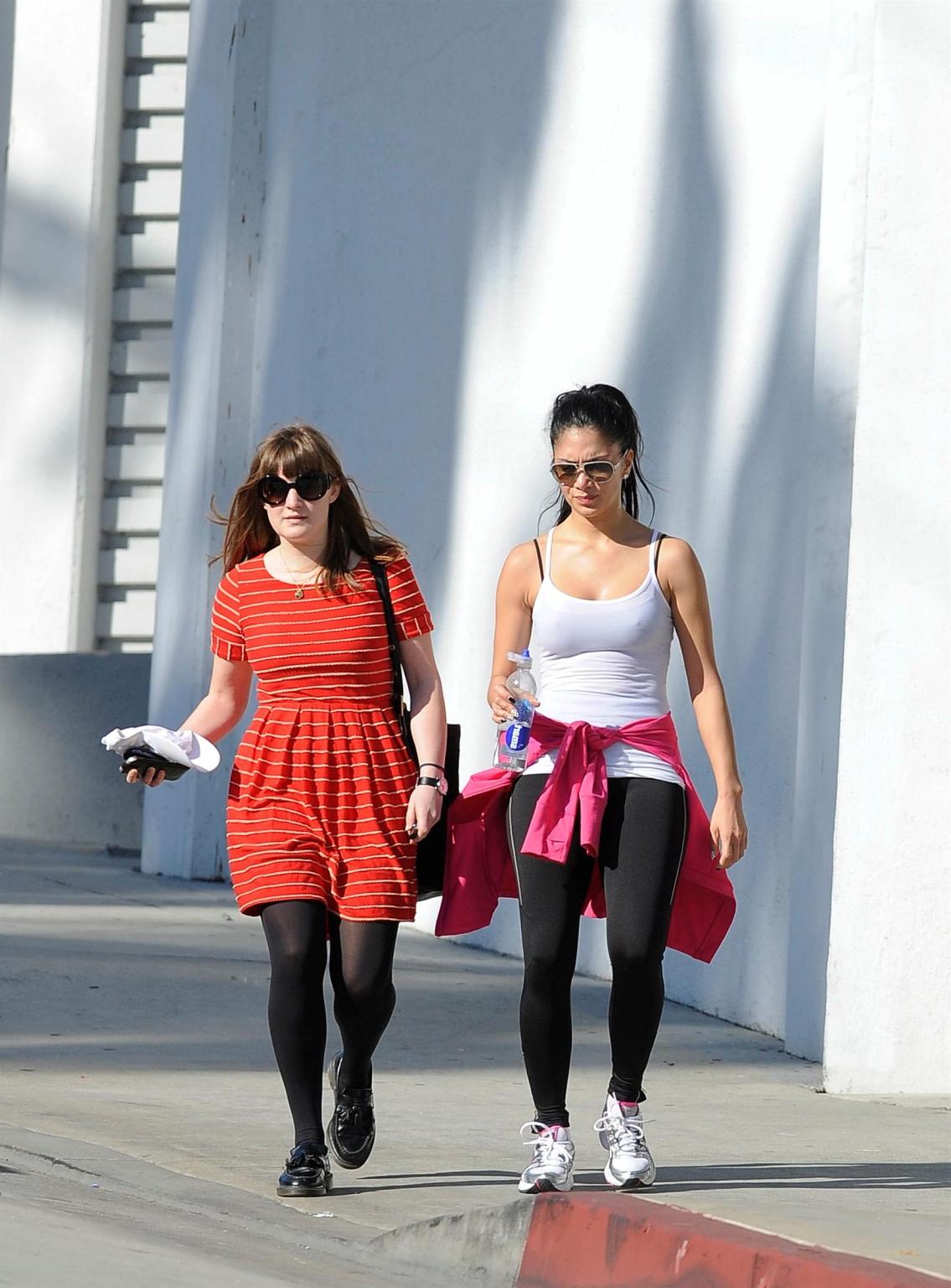 16P Nicole Scherzinger shows pokies  ass wearing tight workout outfit in LA