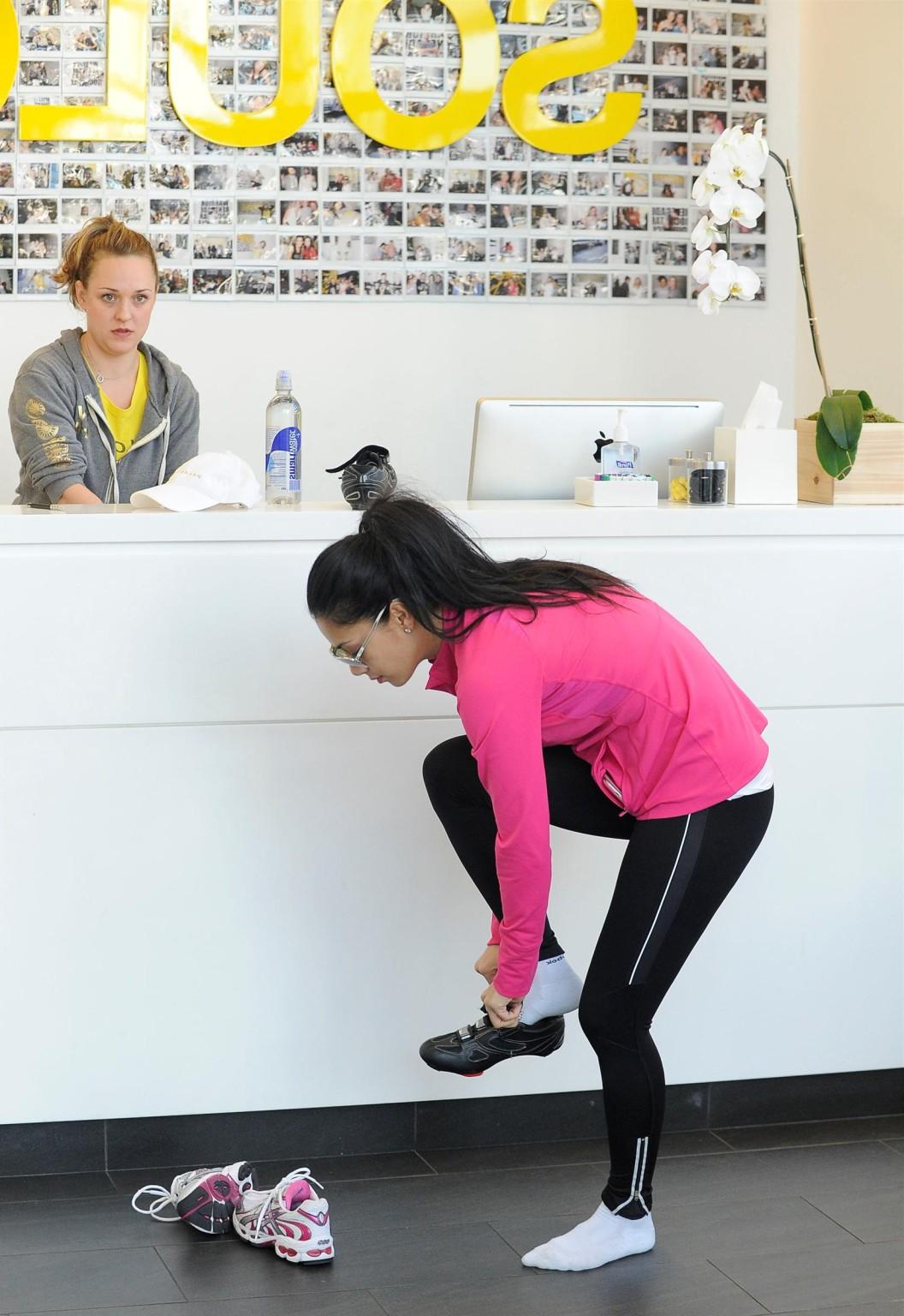 16P Nicole Scherzinger shows pokies  ass wearing tight workout outfit in LA