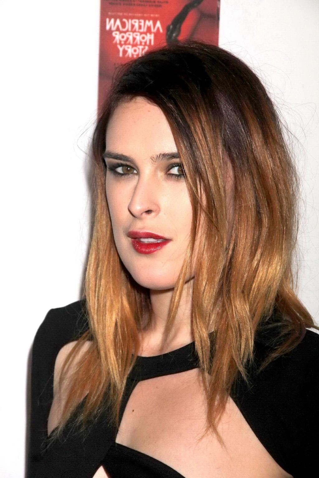 10P Rumer Willis leggy wearing a sexy black dress at the 'American Horror Story: Asy