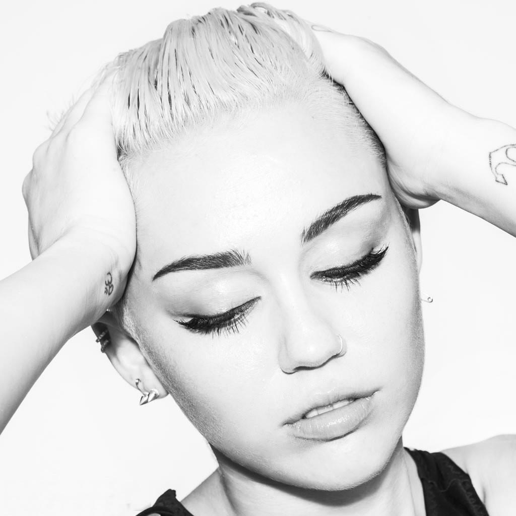 10P Miley Cyrus stunning at some lingerie and casual photoshoot for her website