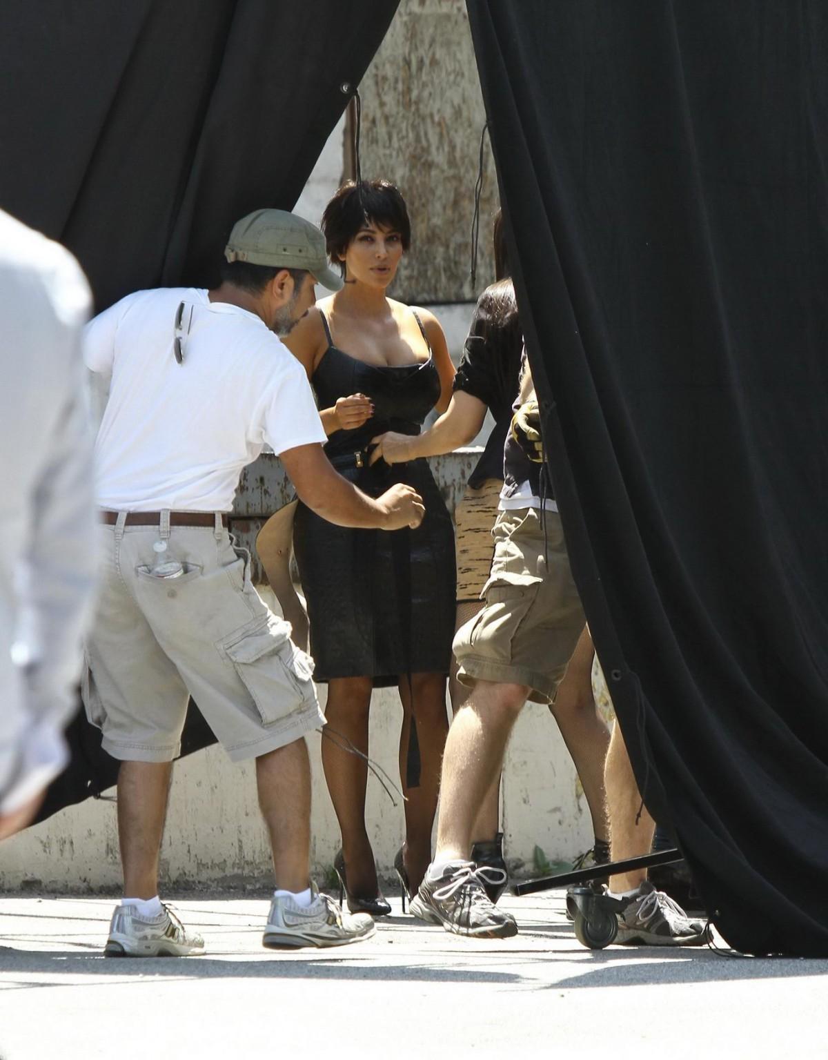 10P Kim Kardashian doing a very hot photoshoot in Los Angeles