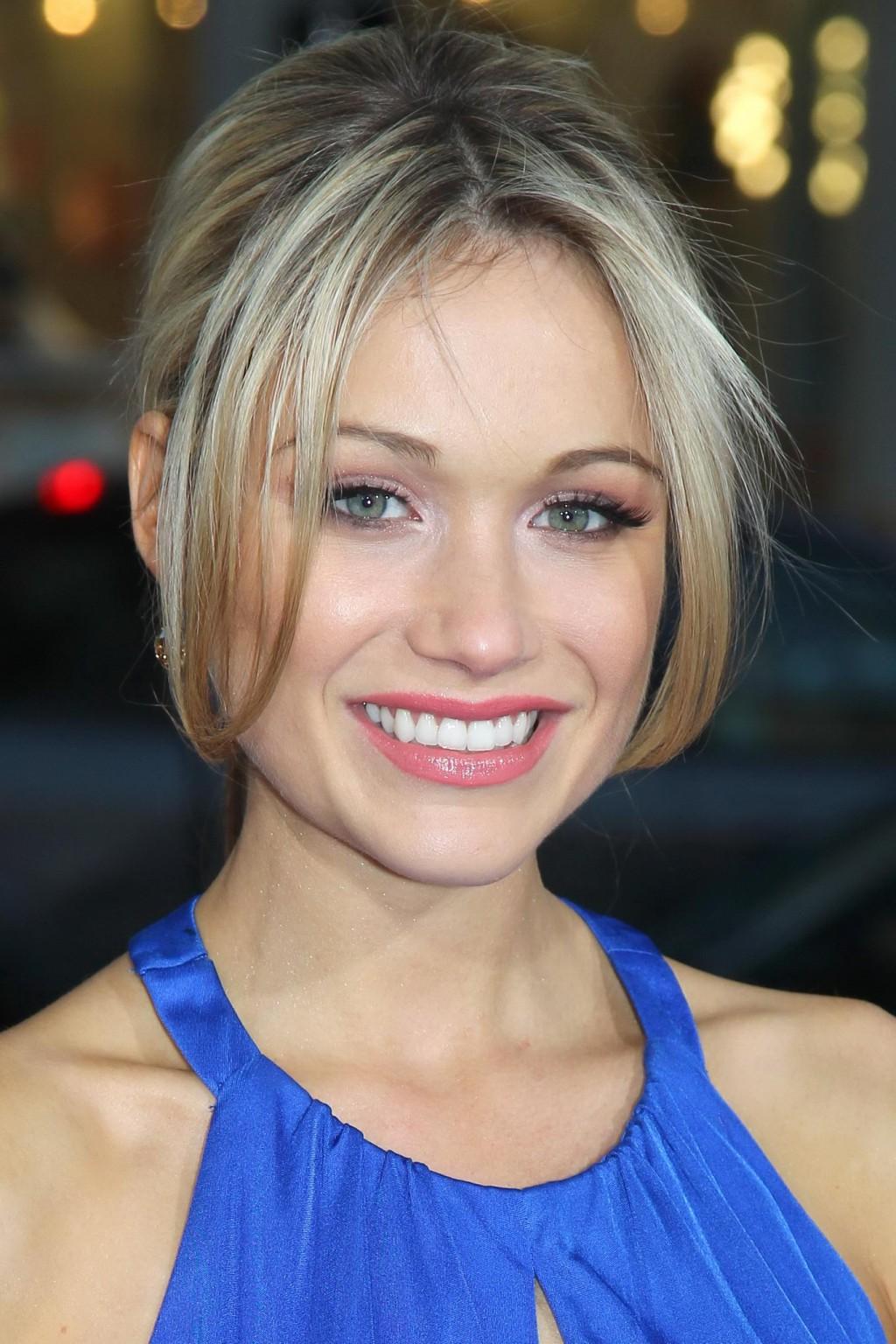 16P Katrina Bowden looks sexy wearing a little blue dress at the 'American Reunion' 