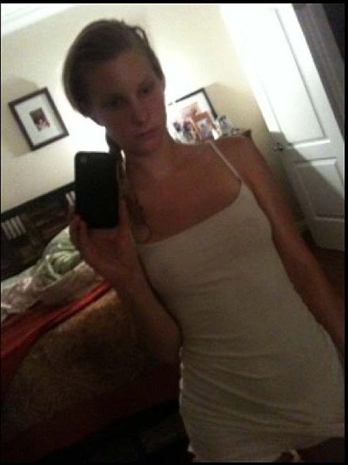 16P Heather Morris posing totally nude on leaked phone photos