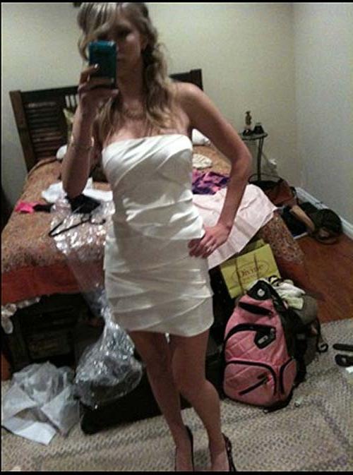 16P Heather Morris posing totally nude on leaked phone photos