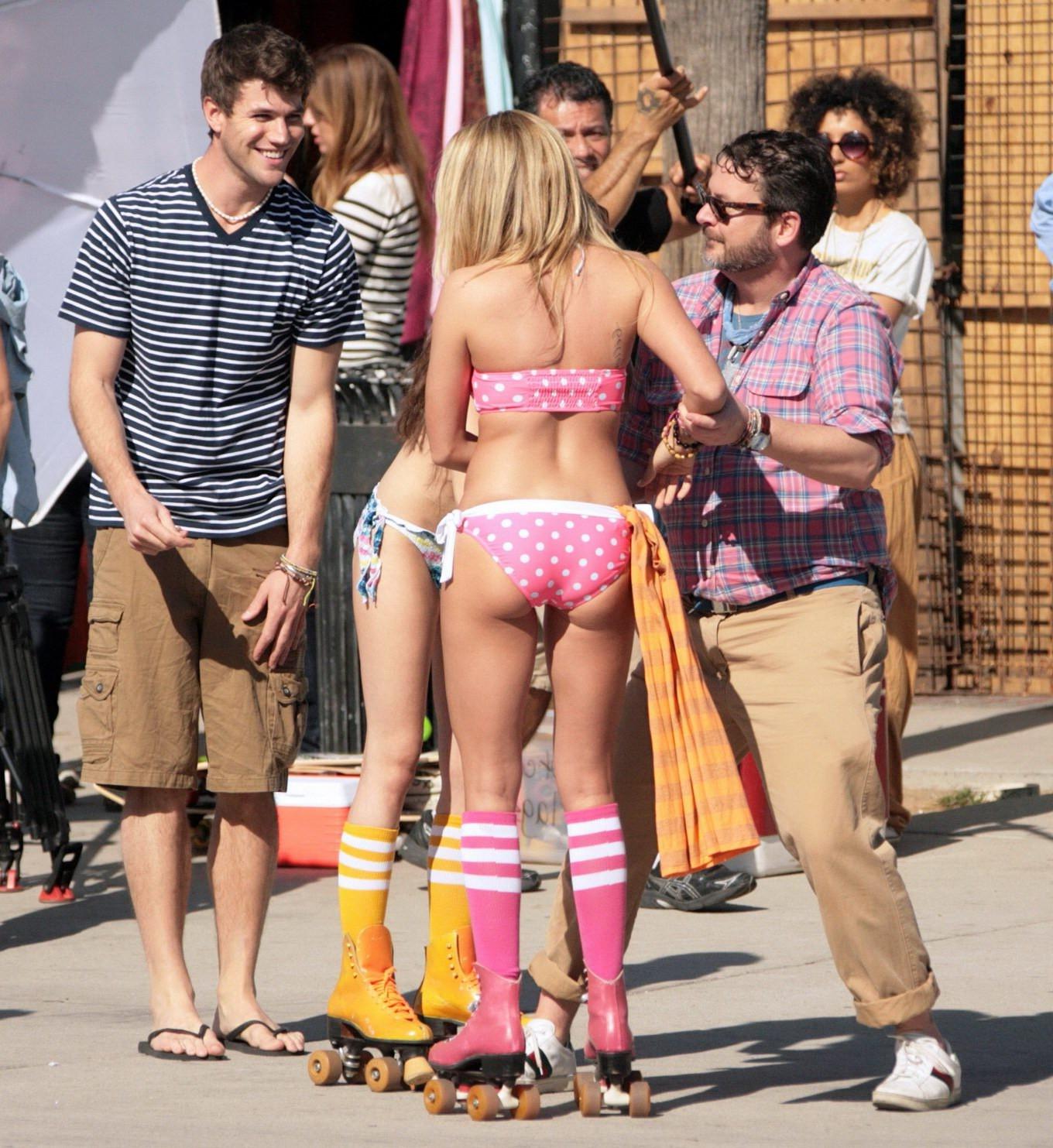 16P Ashley Tisdale roller skating in bikini at the photoshoot in Venice Beach