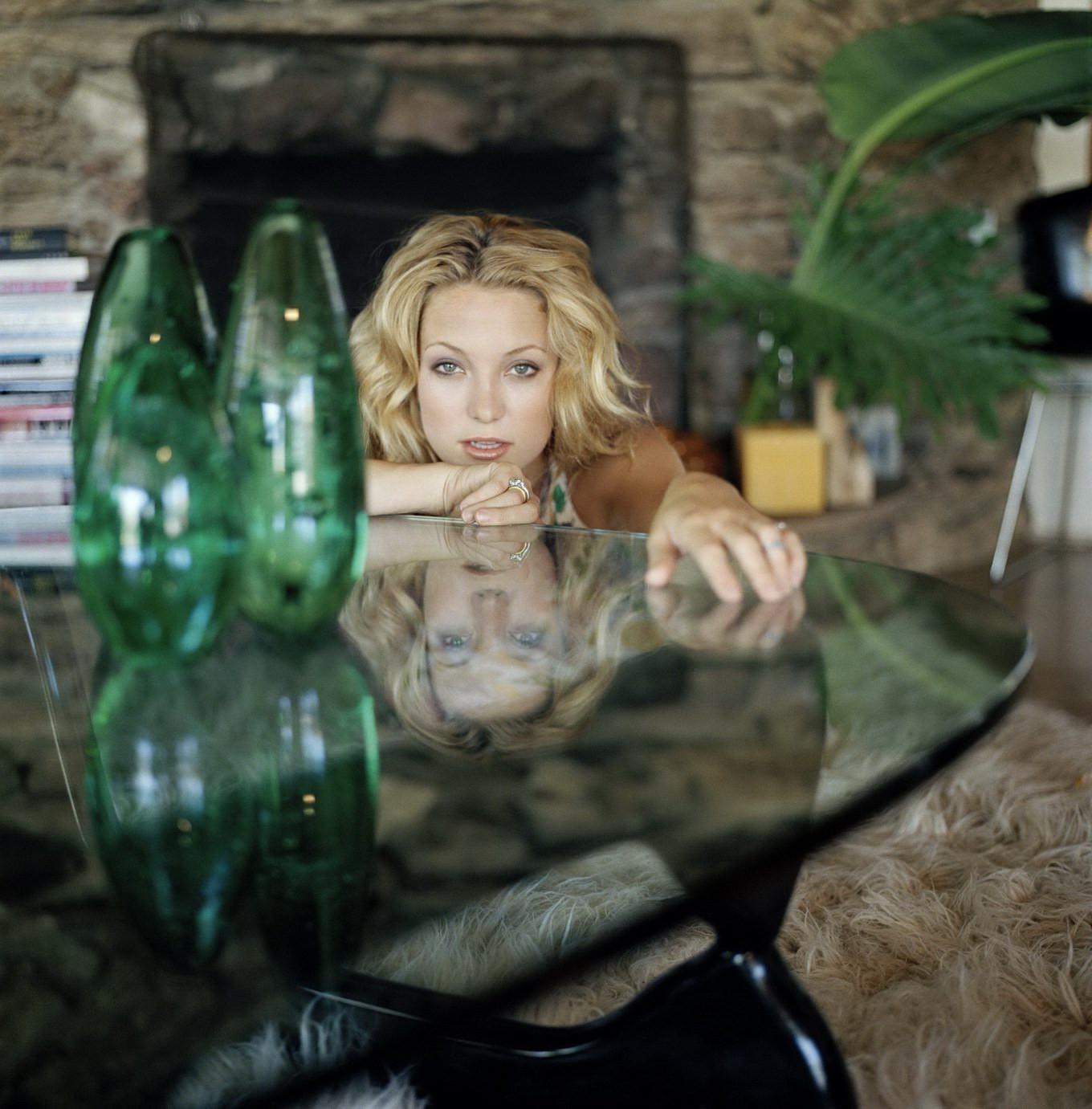 16P Kate Hudson looking very sexy in Patrik Andersson photoshoot