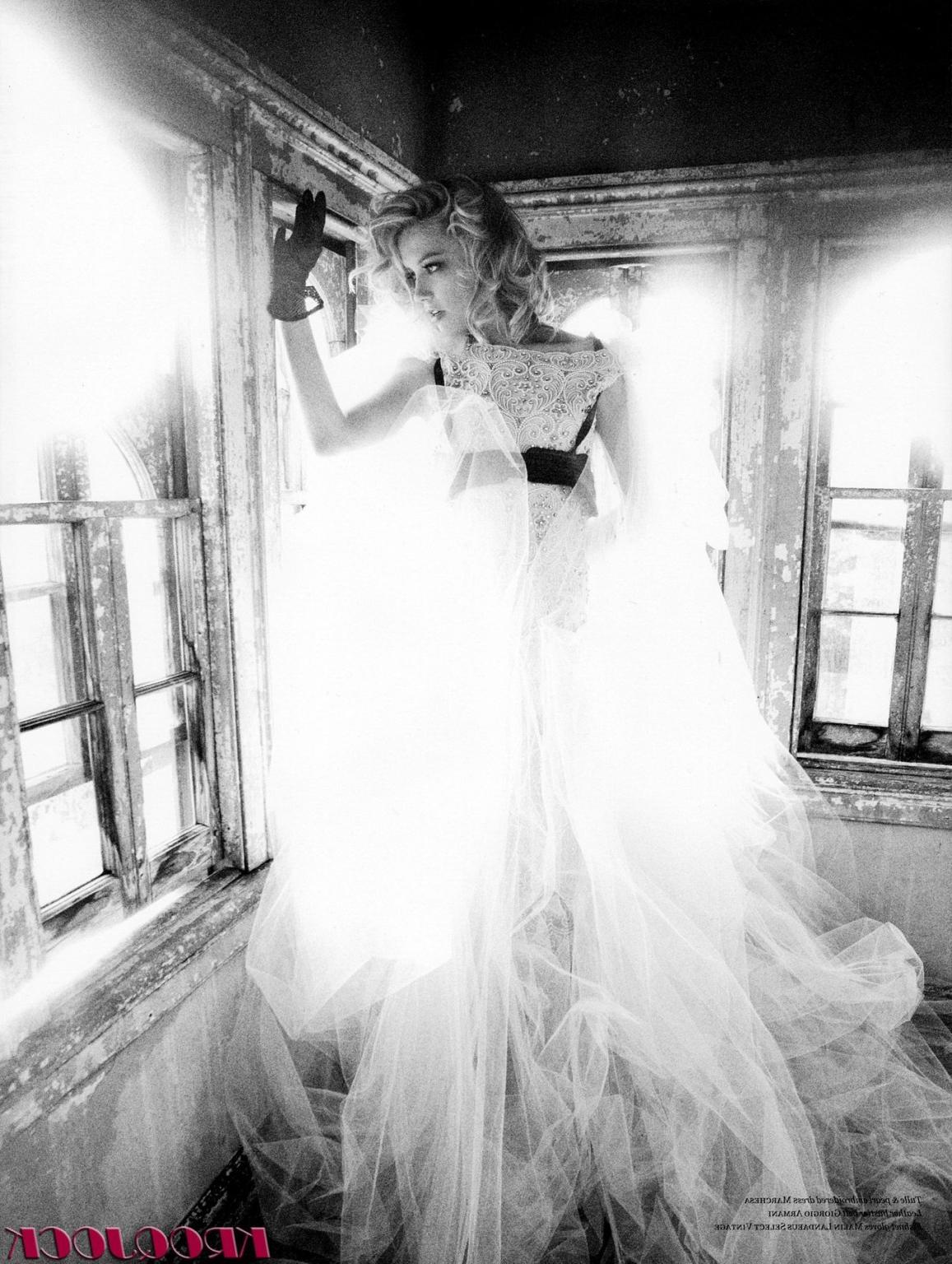 16P Amber Heard in fetish photoshoot for Versus Magazine Fall/Winter 2011