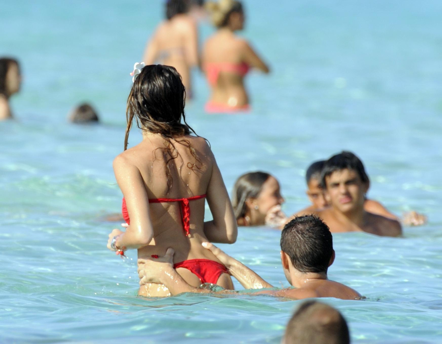 16P Alessia Fabiani caught topless on the Formentera beach