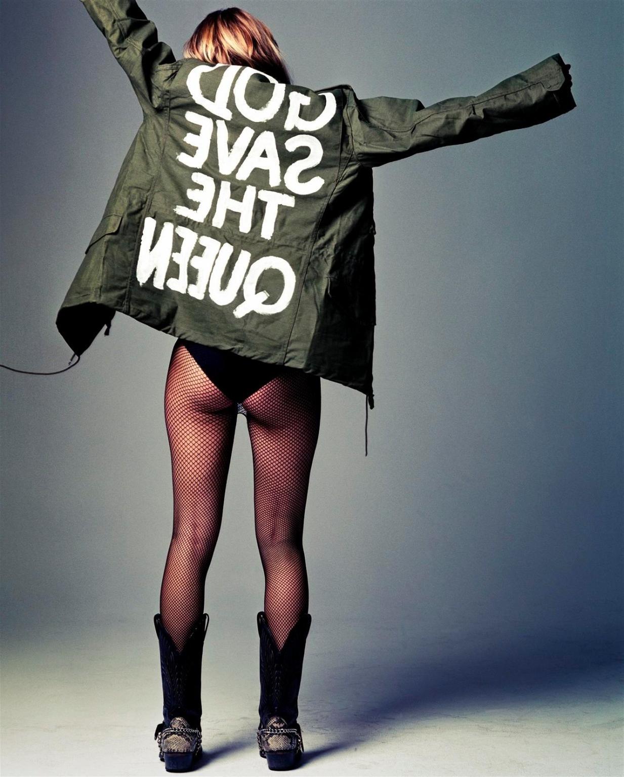 16P Kate Moss topless in 'God Save the Queen' photoshoot