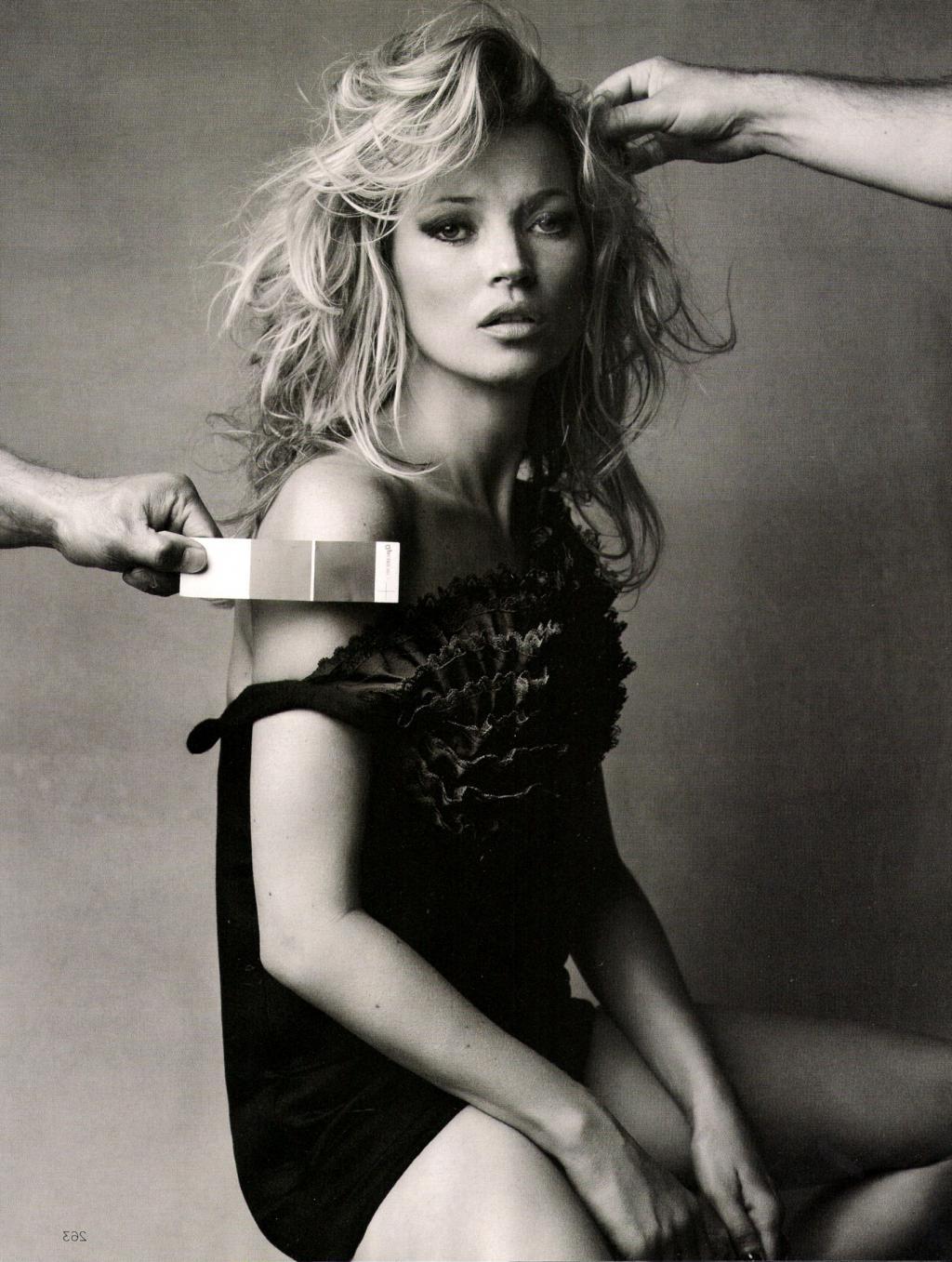 16P Kate Moss topless in 'God Save the Queen' photoshoot