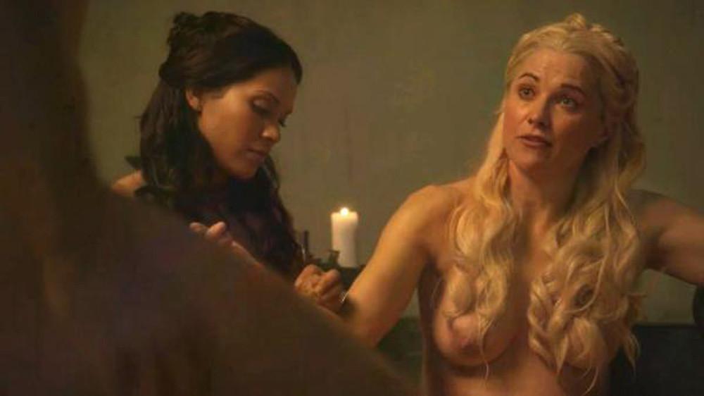 15P Lucy Lawless exposing big nude boobs on film